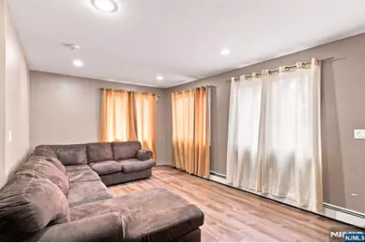 1528 Washington Avenue, Pompton Lakes, NJ 07442 - Photo 16