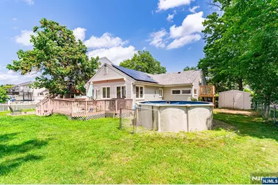 1528 Washington Avenue, Pompton Lakes, NJ 07442 - Photo 24