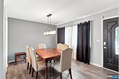 1528 Washington Avenue, Pompton Lakes, NJ 07442 - Photo 4