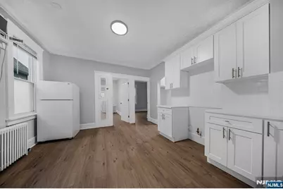 15 Tuttle Street 2 #2, Wallington, NJ 07057 - Photo 2