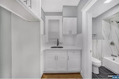 15 Tuttle Street 2 #2, Wallington, NJ 07057 - Photo 10