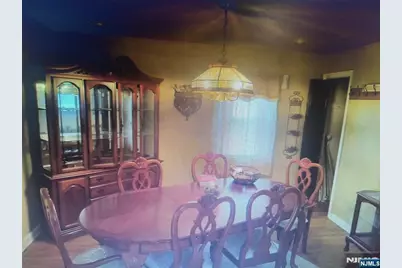 201 Hussa Street, Linden, NJ 07036 - Photo 10