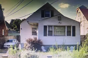 201 Hussa St, Linden, NJ 07036 - Photo 2