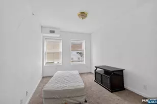 133 Maple Ave 303, East Orange, NJ 07017 - Photo 10