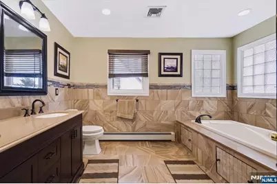 198 Munn Avenue, Teaneck Township, NJ 07666 - Photo 18