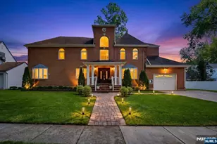 198 Munn Ave, Teaneck Township, NJ 07666 - Photo 2