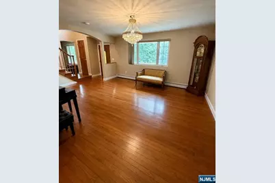 598 Cleveland Avenue, River Vale Township, NJ 07675 - Photo 8