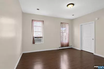 596 19th Street, Newark, NJ 07103 - Photo 18