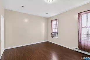 596 19th St, Newark, NJ 07103 - Photo 16