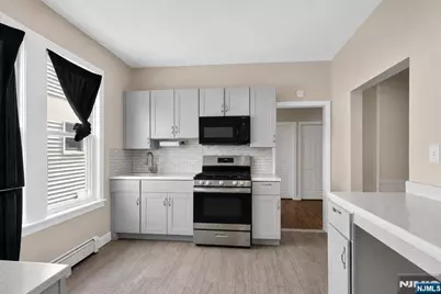 596 19th Street, Newark, NJ 07103 - Photo 28