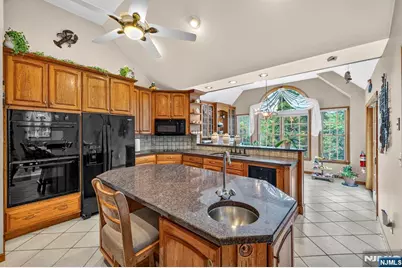 251 Mountain Road, Sparta Township, NJ 07871 - Photo 14