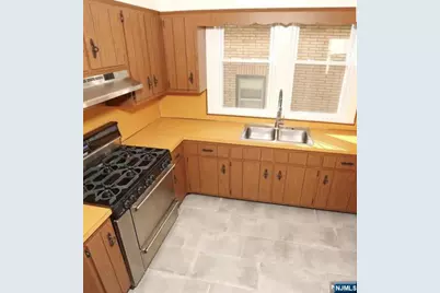 7 4th Street 2 #2, North Arlington, NJ 07031 - Photo 12