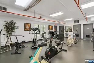 401 Dercole 211, Norwood, NJ 07648 - Photo 34