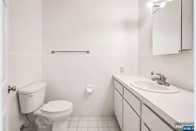 401 Dercole 211 #211, Norwood, NJ 07648 - Photo 6