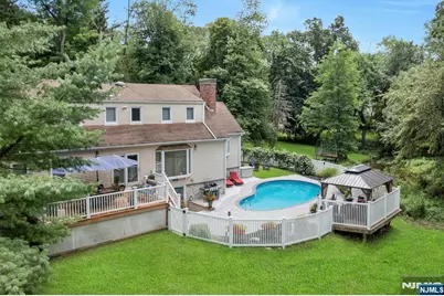 25 Bryers Lane, Upper Saddle River, NJ 07458 - Photo 30