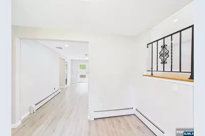 126 Southern Parkway, Ridgewood, NJ 07450 - Photo 2