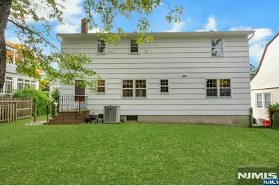 121 Christie Street, Leonia, NJ 07605 - Photo 28