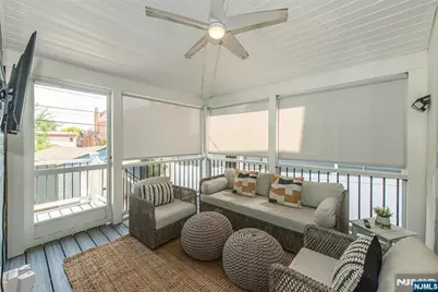 25 Cloverhill Place, Montclair, NJ 07042 - Photo 14