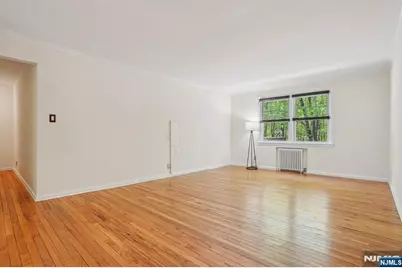 349 Bloomfield 53 #53, Verona, NJ 07044 - Photo 8