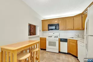 631 Plum Terrace, Mahwah, NJ 07430 - Photo 10