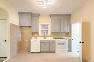 244 Lincoln Ave, Cliffside Park, NJ 07010 - Photo 8