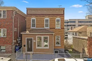 244 Lincoln Ave, Cliffside Park, NJ 07010 - Photo 2