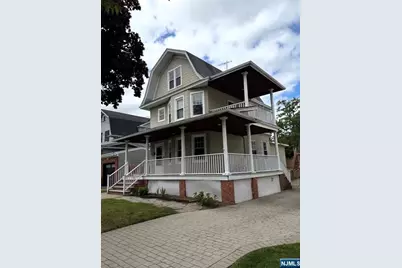 422 2nd Avenue, Lyndhurst Township, NJ 07071 - Photo 1