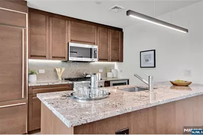 1000 Ave At Port Imperial 102 #102, Weehawken, NJ 07086 - Photo 10