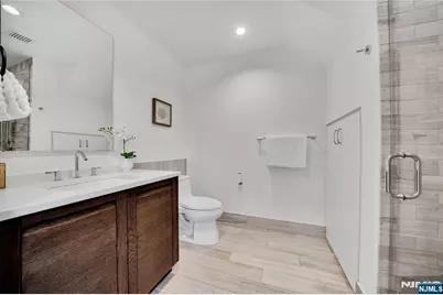 1000 Ave At Port Imperial 102 #102, Weehawken, NJ 07086 - Photo 18