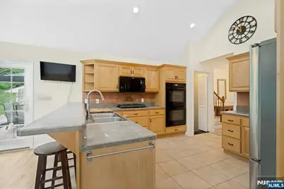 60 Sunnyside Road, Mahwah, NJ 07430 - Photo 14