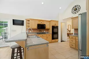 60 Sunnyside Rd, Mahwah, NJ 07430 - Photo 14