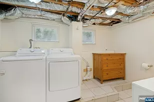 60 Sunnyside Rd, Mahwah, NJ 07430 - Photo 30