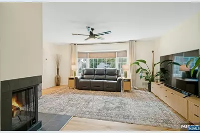60 Sunnyside Road, Mahwah, NJ 07430 - Photo 6