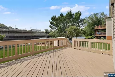 378 Riverside Avenue, Rutherford, NJ 07070 - Photo 30