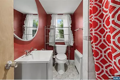 378 Riverside Avenue, Rutherford, NJ 07070 - Photo 24