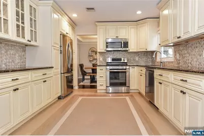 113 Grove Street, Waldwick, NJ 07463 - Photo 12