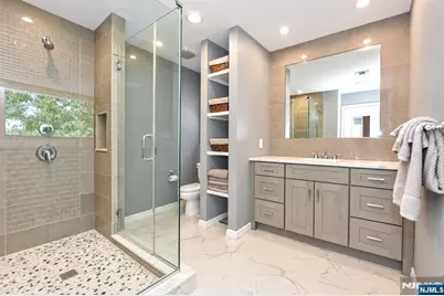 113 Grove Street, Waldwick, NJ 07463 - Photo 20