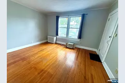 618 Jersey Street 2 #2, Harrison, NJ 07029 - Photo 2