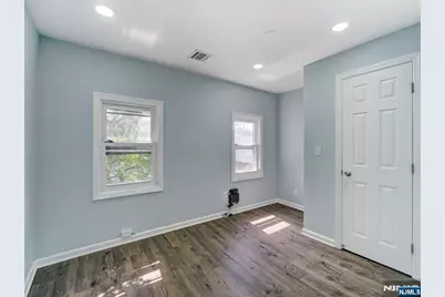 27 Honiss Street, Belleville, NJ 07109 - Photo 20