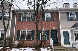 2125 Gunston Ct, Mahwah, NJ 07430 - Photo 2