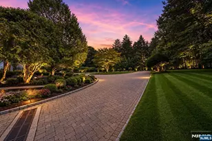 38 Bridle Way, Saddle River, NJ 07458 - Photo 18