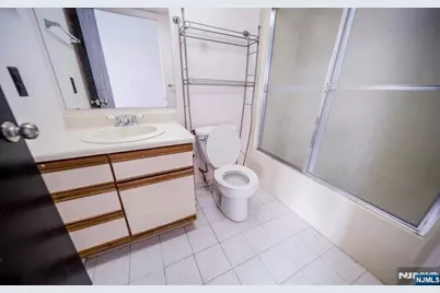 89 Kansas Street 3D #3D, Hackensack, NJ 07601 - Photo 6