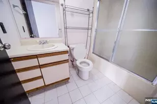 89 Kansas Street 3D, Hackensack, NJ 07601 - Photo 6