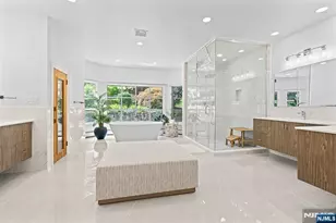27 Shinnecock Trail, Franklin Lakes, NJ 07417 - Photo 22