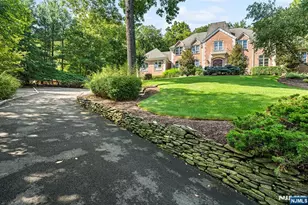 27 Shinnecock Trail, Franklin Lakes, NJ 07417 - Photo 42