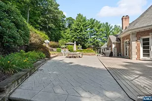 27 Shinnecock Trail, Franklin Lakes, NJ 07417 - Photo 40