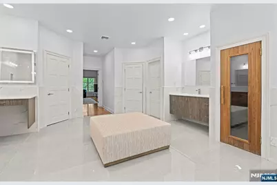27 Shinnecock Trail, Franklin Lakes, NJ 07417 - Photo 24