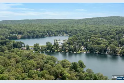 358 Lakeview, Ringwood, NJ 07456 - Photo 36