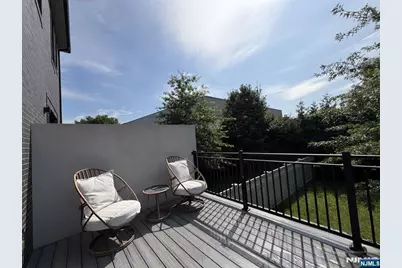 1656 Maple Street, Fort Lee, NJ 07024 - Photo 40