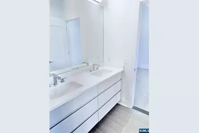 1656 Maple Street, Fort Lee, NJ 07024 - Photo 26